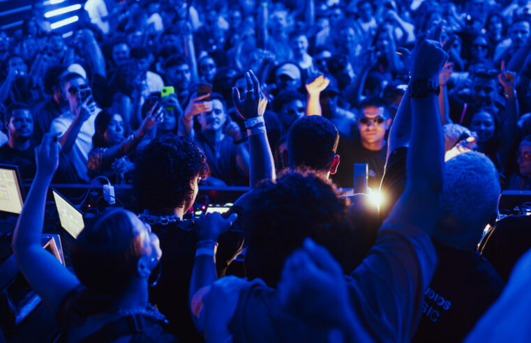 Inclusão radical, celebração coletiva e curadoria classe A: confira as datas do Carnaval no D-EDGE Rio