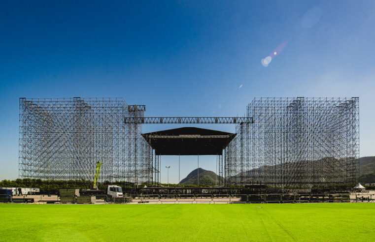 Já nos preparativos para uma edição histórica, Rock in Rio traz detalhes da montagem da Cidade do Rock  